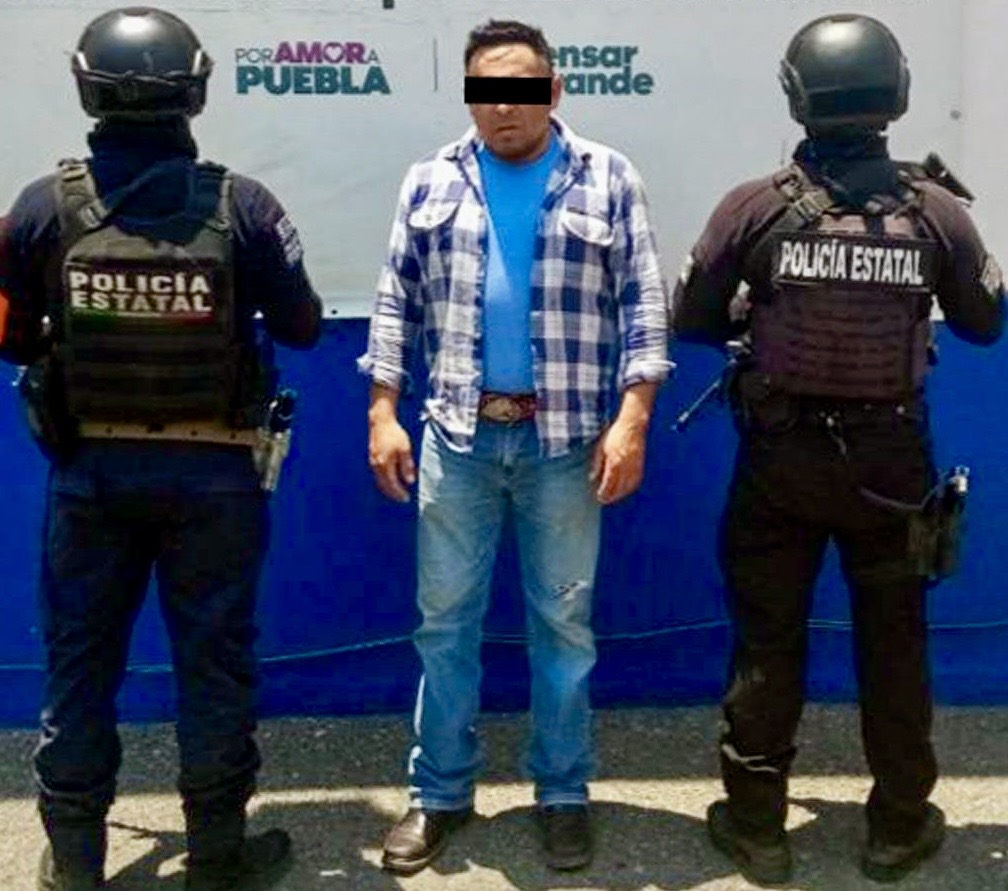 Detienen a hombre con cargamento irregular de madera en colonia al sur de Puebla