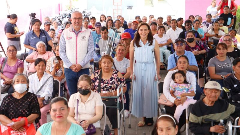 Promueve DIF Puebla capital inclusión social con entrega de aparatos funcionales