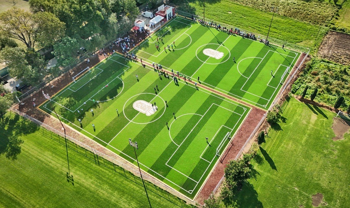 Inaugura Ayuntamiento de Cuautlancingo infraestructura deportiva en Chautenco