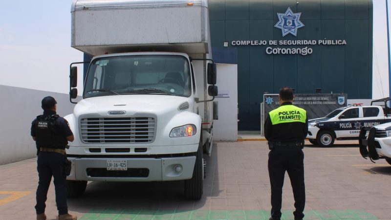 Recupera policía de Coronango tractocamión robado; localizan ileso a conductor