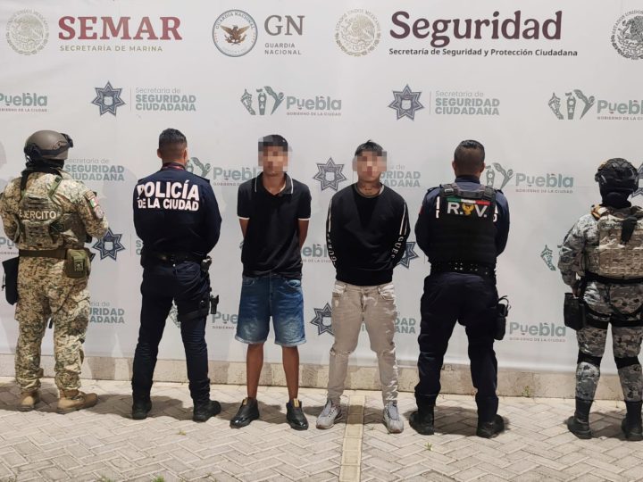 Caen presuntos rateros en el Centro Histórico de Puebla